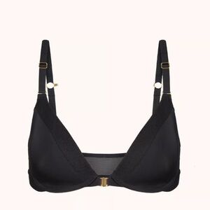 Front Close No-Wire Bra in Jet Black